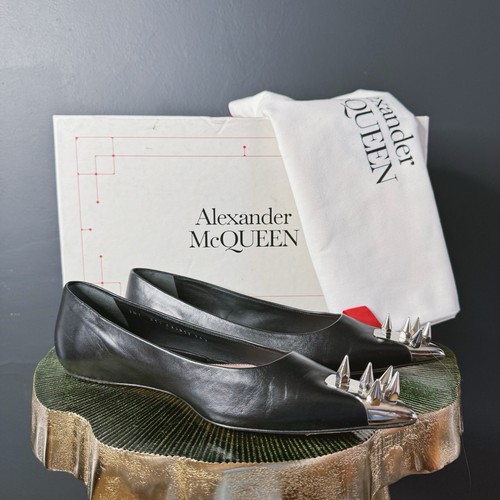 Alexander mcqueen punk spike - mcqueen,