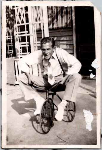 Vintage 1930s snapshot - 1930s,