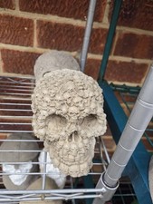 skull garden ornament - Skull