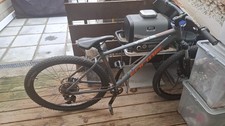 Men's Mountain Bike with Disc Brakes and Front Suspension