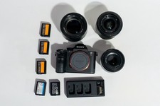 Sony A7R II + 3 Lenses + 5