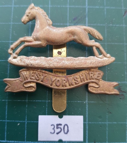 Original cap badge - badge:,