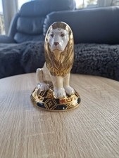 Royal Crown Derby Lion