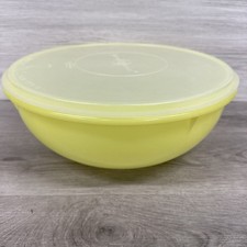Vintage Tupperware Bowl 274-9