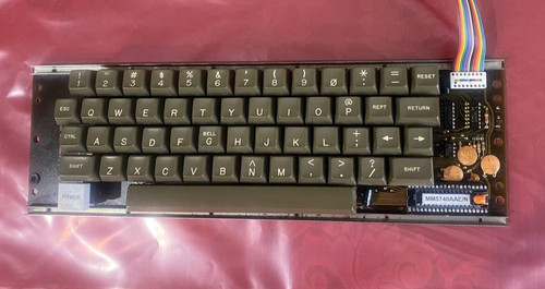 Apple ii keyboard - keyboard,