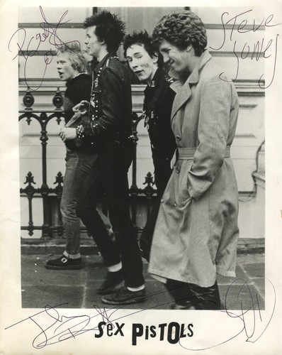 Sex pistols sid vicious - pistols,
