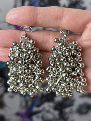 60s inspired silver ball drop - silver,