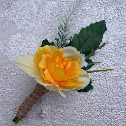 Daffodil buttonhole wedding - buttonhole,