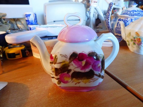 Cup vintage teapot - 1,