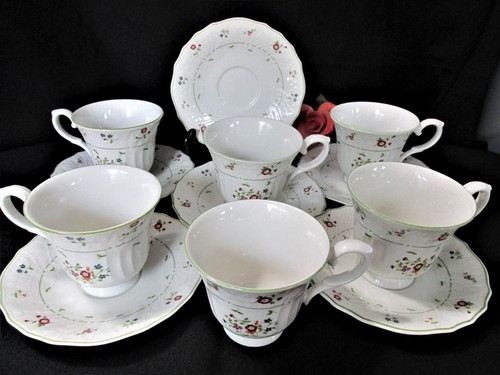 Royal doulton teacups - 6, &