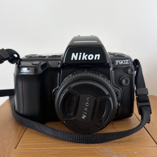 Working nikon f90x 24mm - working:, f90x/24mm