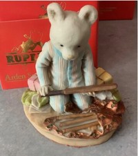 VINTAGE ARDEN SCULPTURES