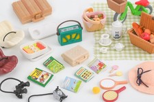 Sylvanian car picnic spares - car,