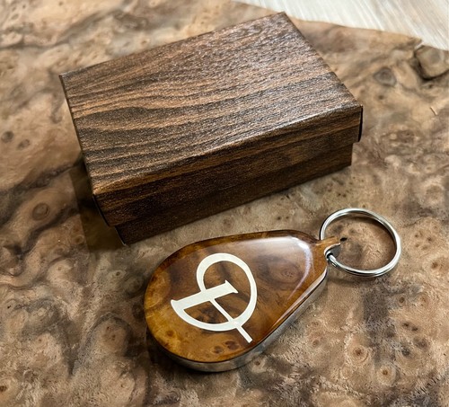 Daimler wood key - key, chain,
