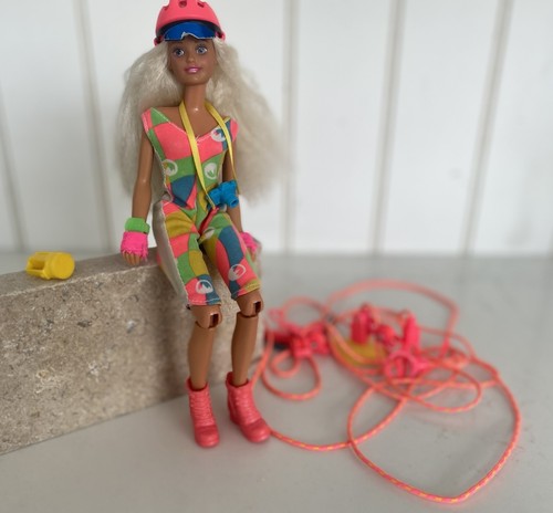 Hasbro vintage rare 1994 rock - rare,