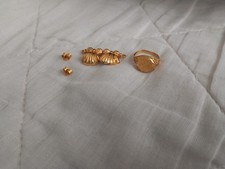 Solid 22kt scrap gold - 22kt,