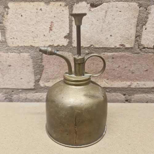 Vintage small brass plant - small,
