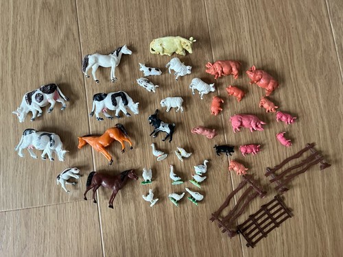 Vintage farm animals made - vintage, in