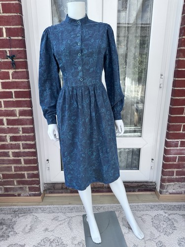 Vintage laura ashley - laura, blue