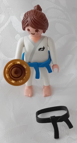 Pre owned playmobil - pre-owned,