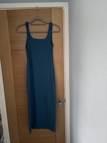 Blue bershka mid length split - bershka,