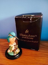 Country Artists figurine of a Kingfisher