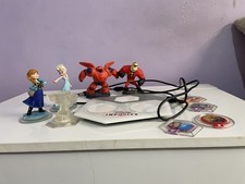 Disney Infinity base and 4