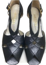 Jardins Exclusive Navy Vintage Low Heel  PEPE TOE Shoes Uk 8 AA SLIGHTLY WORN   