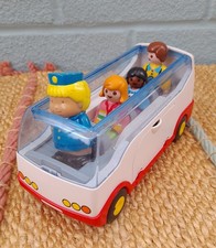 Playmobile  123 Airport Shuttle Bus  (2011) with 4 Figures & 2 Suitcases 