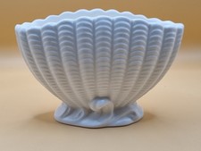Vintage Sylvac Art Deco Mantel Vase Clam Shell Pattern  in Off White Lustre