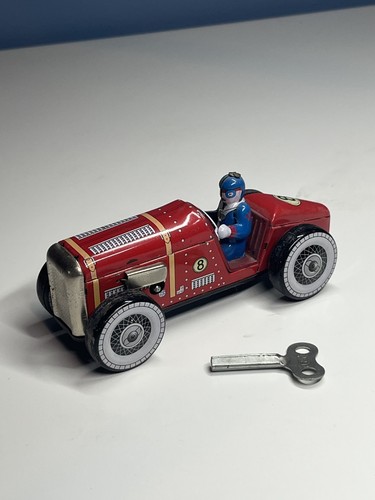 Vintage tinplate clockwork - vintage,