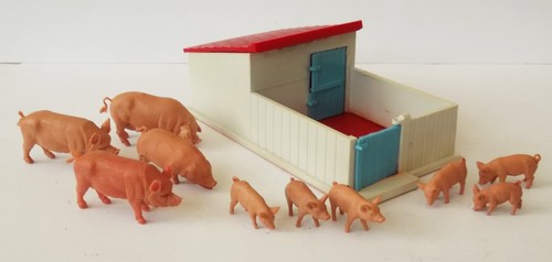 Britains farm lot - -, pigs