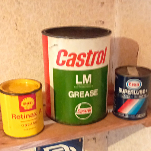 Castrol grease tin shell - castrol, lm