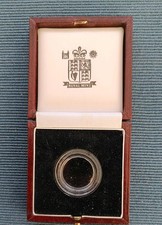 ROYAL MINT "United Kingdom Gold Proof Sovereign Box &Capsule Only". No Coin Incl