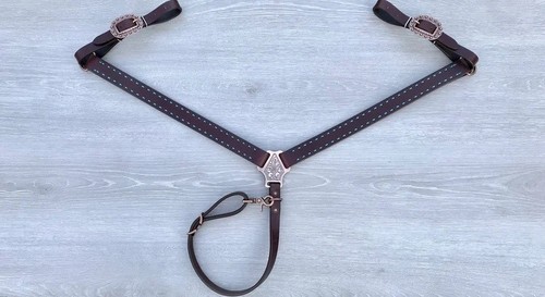 Premium horse show saddle - premium, tack