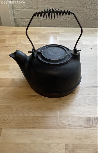 Vintage cast iron tea kettle - tea,