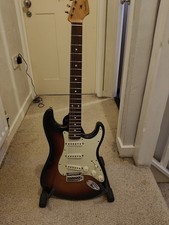 2009 Fender 60s Classic Player, Sunburst. Fantastic Condition, With Hard case