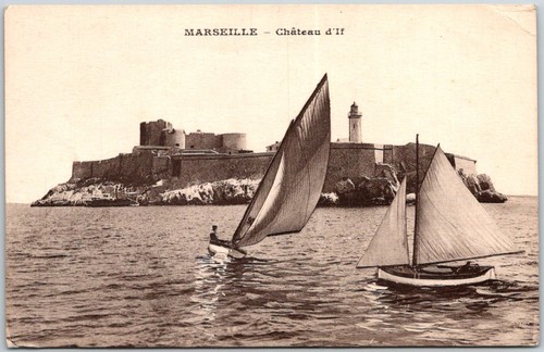 Sailboats near chateau if - near,