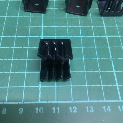 Radiospares to126 small heat - to126,