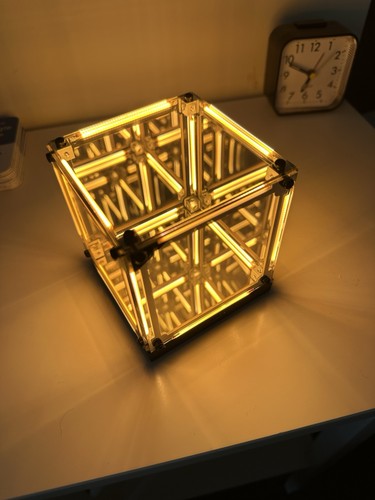 Infinity mirror cube light - 4d,