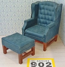 Vintage leather effect wing