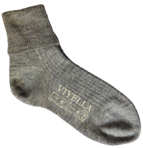 Vintage grey ribbed socks