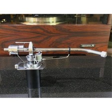 SME 3009 S2 tonearm with SME