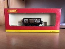 Hornby 6112 plank wagon - r,