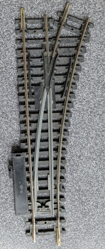 Hornby gauge r613 right - oo, -r613