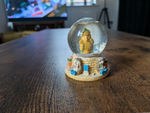 Regency hedgehog sniow globes - hedgehog,