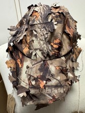 Baseball cap leafy camo hat