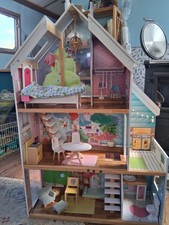 Kidkraft Dolls House