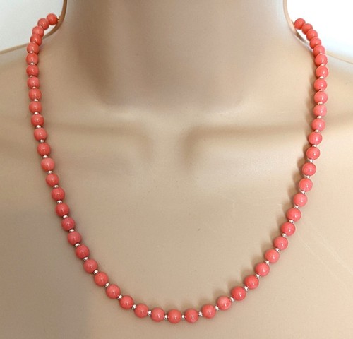 Pink coral necklace - pink,