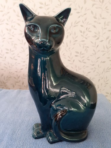 Poole large blue glaze cat - blue,